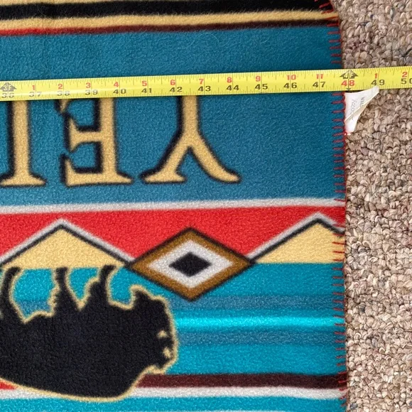 Yellowstone National Park Fleece Throw Blanket Elk Bear Buffalo Aztec Native - Picture 4 of 13